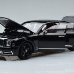 Bentley Mulsanne W.O. Edition By Mulliner Sort Almost Real 1:18 - image 2 of 11