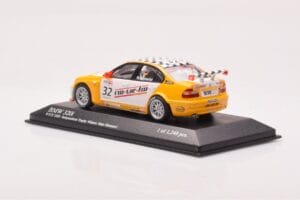 BMW 320i E46 Wiechers Sport #32 Hennerici / Wiechers WTCC 2005 Minichamps 1:43 400052432 Metal — billede 3 af 4