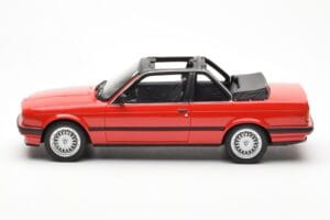 BMW 325i E30 Baur Rød Metallic Otto 1:18 OT767 Resin — billede 3 af 6