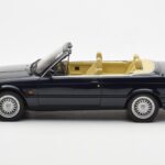 BMW 325i E30 Cabriolet Blå Otto 1:18 - image 3 of 6