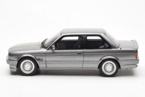 BMW 325i E30 Grå Metallic Otto 1:18 OT571 Resin — billede 3 af 6