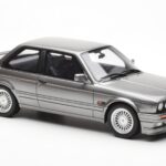 BMW 325i E30 Grå Metallic Otto 1:18 - image 4 of 6