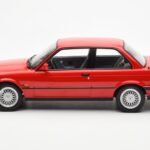 BMW 325i E30 Rød Norev 1:18 - image 3 of 6
