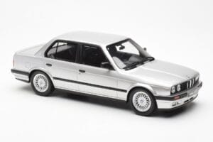BMW 325i E30 Sølv Otto 1:18 OT912 Resin — billede 4 af 6