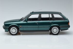 BMW 325i E30 Touring Grøn Metallic Norev 1:18 183219 Metal — billede 3 af 6