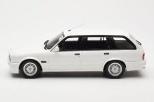 BMW 325i E30 Touring M Package Hvid Otto 1:18 OT238 Resin — billede 3 af 5