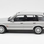 BMW 325i E30 Touring Sølv Norev 1:18 183216 - image 3 of 6