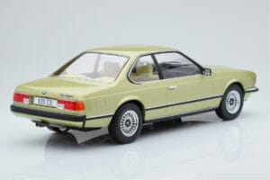 BMW 628 CSi E24 Lysegrøn MCG 1:18 MCG18163 Metal — billede 2 af 5