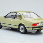 BMW 628 CSi E24 Lysegrøn MCG 1:18 - image 4 of 5