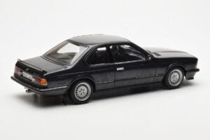 BMW 635 CSi E24 Diamant Sort Metallic AUTOart 1:18 70521 Metal — billede 3 af 8