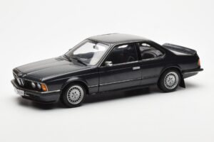 BMW 635 CSi E24 Diamant Sort Metallic AUTOart 1:18 70521