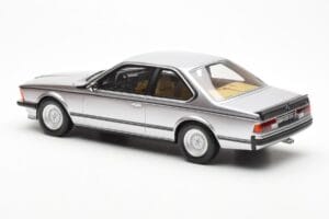 BMW 635 CSi E24 Sølv Otto 1:18 OT313 Resin — billede 5 af 6