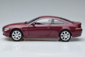 BMW 645Ci E63 Mørkerød Kyosho 1:18 08701CR Metal — billede 4 af 7