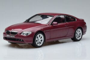 BMW 645Ci E63 Mørkerød Kyosho 1:18 08701CR Metal