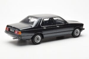 BMW 733i E23 Sort Metallic KK-Scale 1:18 KKDC180101 Metal — billede 2 af 6