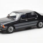BMW 733i E23 Sort Metallic KK-Scale 1:18