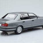 BMW 7 Series E32 740i Sølv MCG 1:18 MCG18161 Metal - image 2 of 5