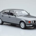 BMW 7 Series E32 740i Sølv MCG 1:18 MCG18161 Metal - image 3 of 5