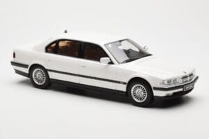 BMW 750iL E38 Asia Exclusive Hvid Otto 1:18 OT836 Resin — billede 4 af 6