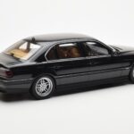 BMW 750iL E38 Sort Otto 1:18 - image 2 of 6