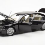 BMW 760Li E66 Sort Kyosho 1:18 - image 2 of 9