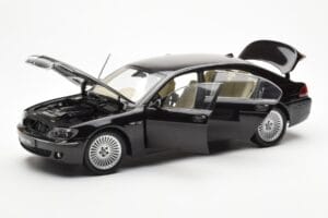 BMW 760Li E66 Sort Kyosho 1:18 08572BK Metal — billede 2 af 9
