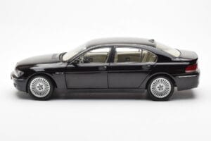 BMW 760Li E66 Sort Kyosho 1:18 08572BK Metal — billede 4 af 9