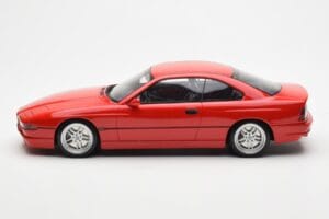 BMW 850 CSi E31 Rød Otto 1:18 OT158 Resin — billede 3 af 6