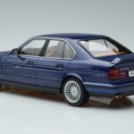 BMW Alpina B10 4.6 E34 Blå MCG 1:18 MCG18230 Metal - image 5 of 6