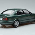 BMW Alpina B10 4.6 E34 Grøn MCG 1:18 MCG18229 Metal - image 2 of 6