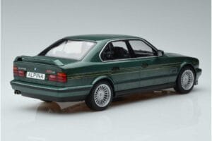 BMW Alpina B10 4.6 E34 Grøn MCG 1:18 MCG18229 Metal — billede 2 af 6