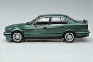 BMW Alpina B10 4.6 E34 Grøn MCG 1:18 MCG18229 Metal — billede 3 af 6