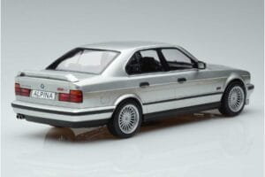 BMW Alpina B10 4.6 E34 Sølv MCG 1:18 MCG18231 Metal — billede 2 af 5
