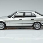 BMW Alpina B10 4.6 E34 Sølv MCG 1:18 MCG18231 Metal - image 3 of 5