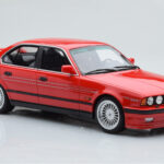 BMW Alpina B10 E34 Biturbo Rød Otto 1:18 - image 4 of 6