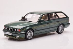 BMW Alpina B10 E34 Touring Mørkegrøn MCG 1:18 MCG18331