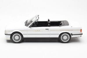 BMW Alpina C2 2.7 E30 Cabriolet Hvid MCG 1:18 MCG18383 Metal — billede 3 af 6