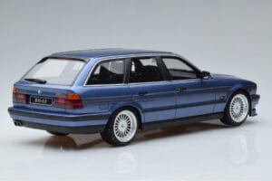 BMW Alpina B10 E34 4.0 Touring Blå Otto 1:18 OT944 Resin — billede 2 af 6