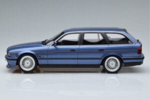 BMW Alpina B10 E34 4.0 Touring Blå Otto 1:18 OT944 Resin — billede 3 af 6