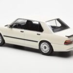 BMW M535i E28 Hvid Norev 1:18 - image 5 of 6