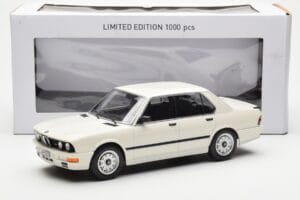 BMW M535i E28 Hvid Norev 1:18 183260 Metal — billede 6 af 6