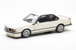 BMW M635 CSi E24 Hvid Dealer Edition AUTOart 1:18 80430145829