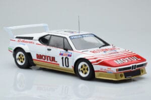 BMW M1 Motul #10 B. Darniche / A. Mahe Rally Tour de Corse 1982 IXO 1:18 18RMC114 Metal — billede 4 af 6