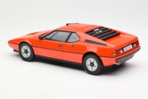 BMW M1 Orange Metallic Norev 1:18 183222 Metal — billede 7 af 8