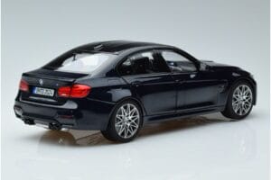 BMW M3 F80 Competition Blå Norev 1:18 183236 Metal — billede 3 af 7
