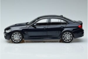 BMW M3 F80 Competition Blå Norev 1:18 183236 Metal — billede 4 af 7
