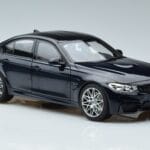 BMW M3 F80 Competition Blå Norev 1:18 183236 Metal - image 5 of 7