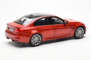 BMW M3 Competition F80 Sakhir Orange Norev 1:18 80432411553 Metal — billede 3 af 8