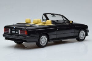 BMW M3 E30 Cabriolet Sort Otto 1:18 OT1012 Resin — billede 2 af 6