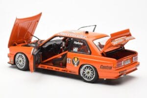 BMW M3 E30 #19 A. Hahne Jägermeister DTM 1992 AUTOart 1:18 89248 Metal — billede 5 af 8